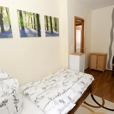Regina's Ferienoase Apartman *